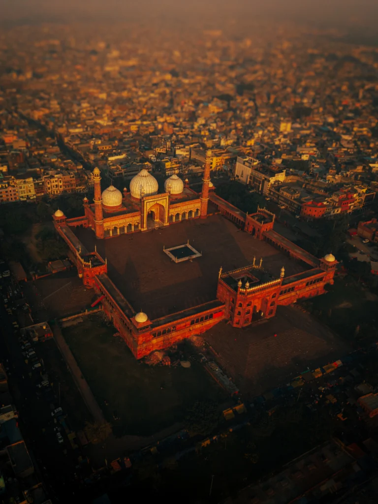 Aerialshot_zama_masjid